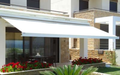 Retractable Patio Awnings Bellevue WA | Year-Round Outdoor Protection